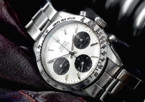 Rolex Cosmograph Daytona sold for £11,000 plus premium